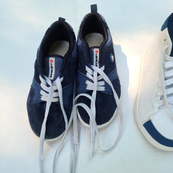 Lots of 4 kids mixed buddle boys shoes multiple brands size 1 US for young boys. - Picture 8 of 13